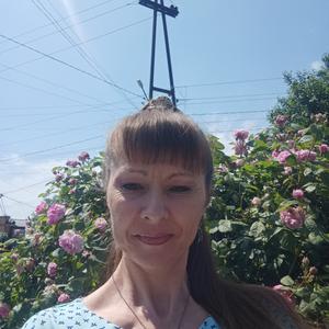 Девушки в Таганроге: Татьяна, 48 - ищет парня из Таганрога