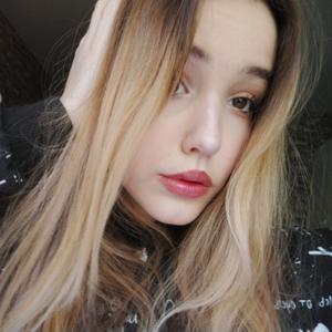 Татьяна, 18 лет, Челябинск