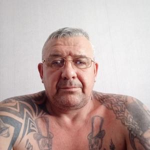 Виталий, 47 лет, Линево