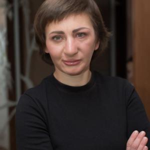 Девушки в Саяногорске: Марина Викторовна Фокина, 43 - ищет парня из Саяногорска