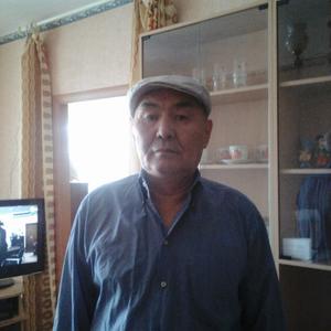 Парни в Томске: Aman, 68 - ищет девушку из Томска