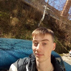 Парни в Челябинске: Даниил, 28 - ищет девушку из Челябинска