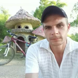 Парни в Серпухове: Максим, 37 - ищет девушку из Серпухова