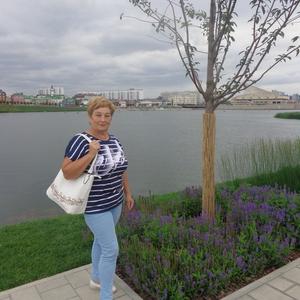 Девушки в Казани (Татарстан): Фануза, 60 - ищет парня из Казани (Татарстан)