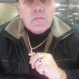 Парни в Санкт-Петербурге: Влад, 73 - ищет девушку из Санкт-Петербурга