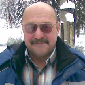 Парни в Лобне: Александр Муравьев, 71 - ищет девушку из Лобни
