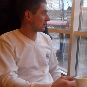 Парни в Сыктывкаре: Сергей, 35 - ищет девушку из Сыктывкара