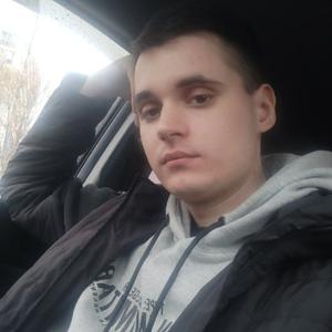 Парни в Челябинске: Олег, 28 - ищет девушку из Челябинска