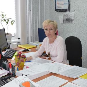 Девушки в Ноябрьске: Елена, 56 - ищет парня из Ноябрьска