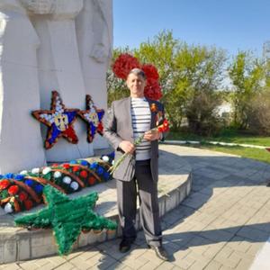 Парни в Томске: Александр Кузнецов, 57 - ищет девушку из Томска