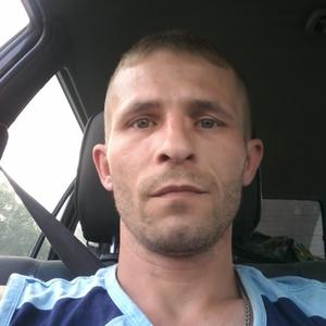 Парни в Бердске: Дмитрий, 38 - ищет девушку из Бердска