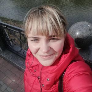 Девушки в Кременчуге (Украина): Анна, 29 - ищет парня из Кременчуга (Украина)