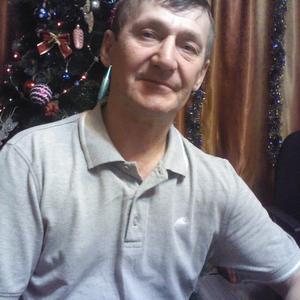 Парни в Якутске: Александр, 67 - ищет девушку из Якутска