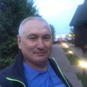 Парни в Ульяновске: Ильгам, 52 - ищет девушку из Ульяновска
