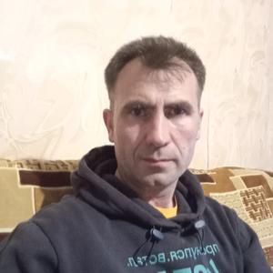 Парни в Йошкар-Оле: Радик, 42 - ищет девушку из Йошкар-Олы