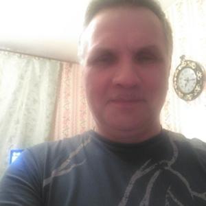 Парни в Кеми: Алексей, 64 - ищет девушку из Кеми
