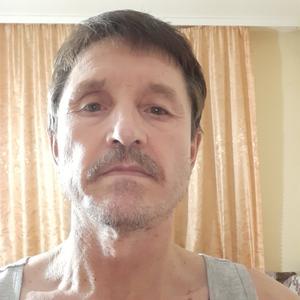 Парни в Ижевске: Alik, 62 - ищет девушку из Ижевска