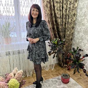 Девушки в Бийске: Ольга, 59 - ищет парня из Бийска