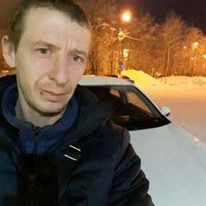 Дмитрий, 37 лет, Оленегорск