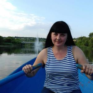 Девушки в Ульяновске: Оля, 46 - ищет парня из Ульяновска