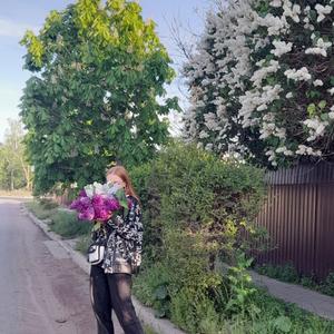 Девушки в Саратове: Валерия, 19 - ищет парня из Саратова