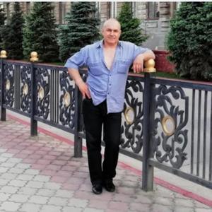 Парни в Анапе: Станислав, 56 - ищет девушку из Анапы
