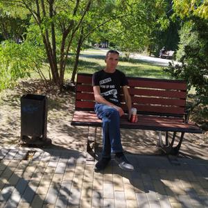 Парни в Саратове: Алексей, 42 - ищет девушку из Саратова