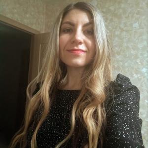 Ирина, 32 года, Ижевск