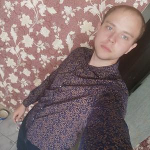 Парни в Краснодаре (Краснодарский край): Дмитрий, 27 - ищет девушку из Краснодара (Краснодарский край)