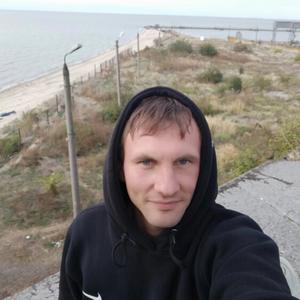 Парни в Таганроге: Илья, 29 - ищет девушку из Таганрога