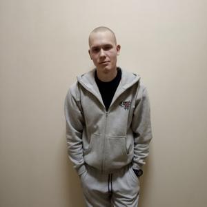 Парни в Владивостоке: Даниил, 26 - ищет девушку из Владивостока