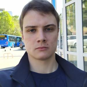 Парни в Владивостоке: Павел, 26 - ищет девушку из Владивостока
