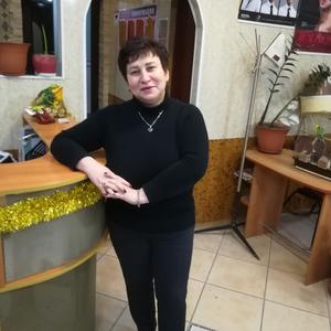 Девушки в Казани (Татарстан): Аида, 53 - ищет парня из Казани (Татарстан)