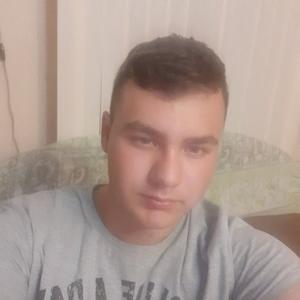 Парни в Твери: Дмитрий, 24 - ищет девушку из Твери