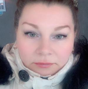 Девушки в Мурманске: Ирина, 40 - ищет парня из Мурманска