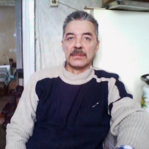 Парни в Магнитогорске: Александр Юрочкин, 61 - ищет девушку из Магнитогорска