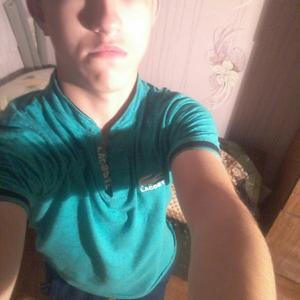 Парни в Казани (Татарстан): Фарит, 23 - ищет девушку из Казани (Татарстан)