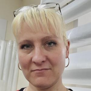 Юлия, 42 года, Киров