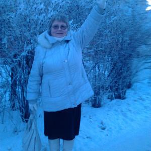 Девушки в Узловая: Людмила, 67 - ищет парня из Узловая
