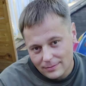 Юрий, 36 лет, Зеленогорск