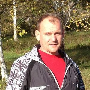 Евгений, 48 лет, Приморский