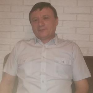 Парни в Губкинский: Андрей, 53 - ищет девушку из Губкинский