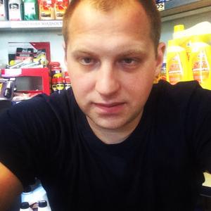 Иван, 35 лет, Тюмень