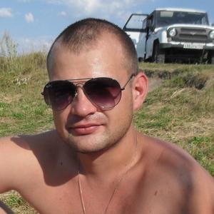 Александр, 39 лет, Новоаннинский