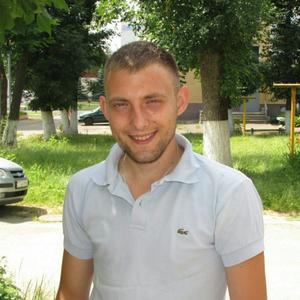 Парни в Лиде: Алексей, 31 - ищет девушку из Лиды