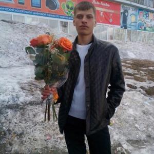 Парни в Усть-Илимске: Сергей, 26 - ищет девушку из Усть-Илимска