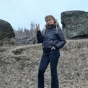 Девушки в Могилеве (Беларусь): Юлия, 41 - ищет парня из Могилева (Беларусь)