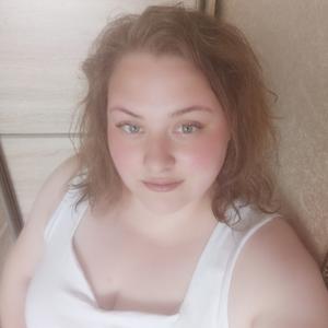 Девушки в Ульяновске: Ксения, 33 - ищет парня из Ульяновска
