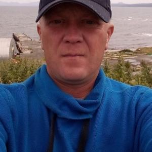 Андрей, 42 года, Курильск