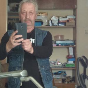 Парни в Томске: Алексей Макаров, 63 - ищет девушку из Томска
